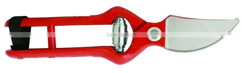 Teeth Making on the blade and Curved balde design garden tool scissor