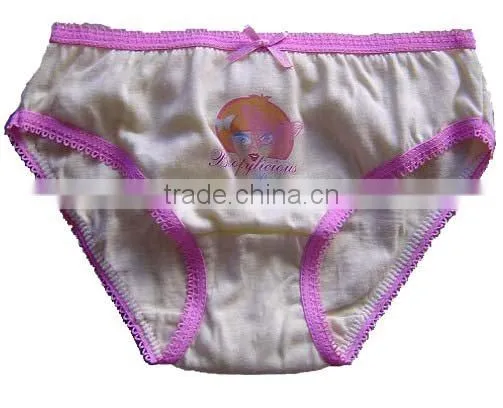 girls briefs with pattern