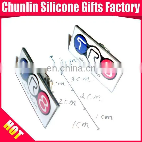 Custom metal lapel pin badges