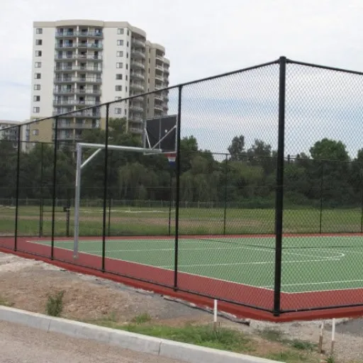 What is a fence in basketball (1)