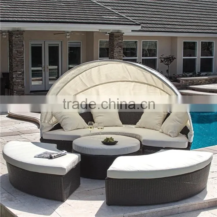 Home Furniture Cheap Round Bamboo Garden Sofa Daybed Rattan Daybed With Canopy Outdoor Daybed