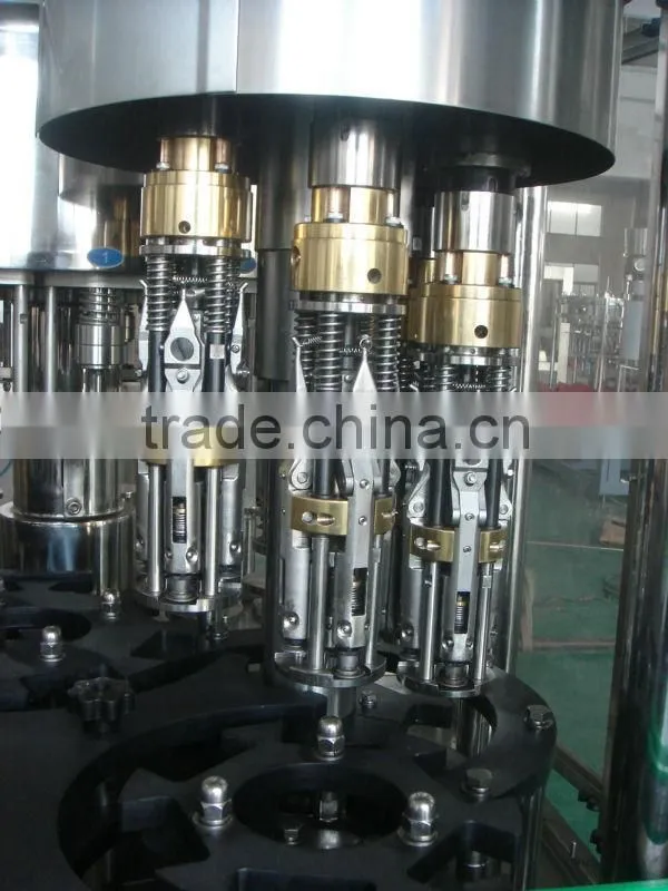 Crown cap sealing machine