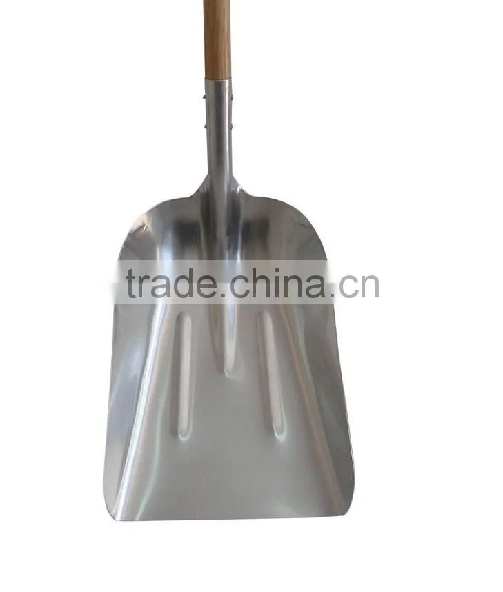 Aluminum Snow Scoop with wooden handle