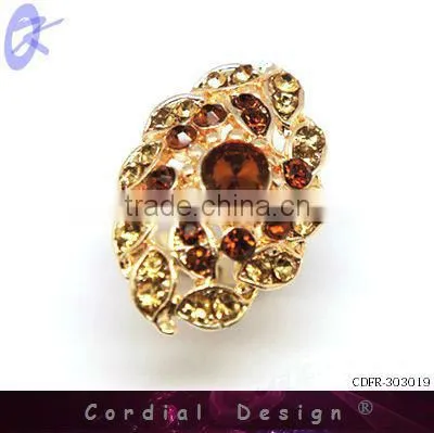 2013 hot sale wholesale colour rhinestone fashion extravagant ring