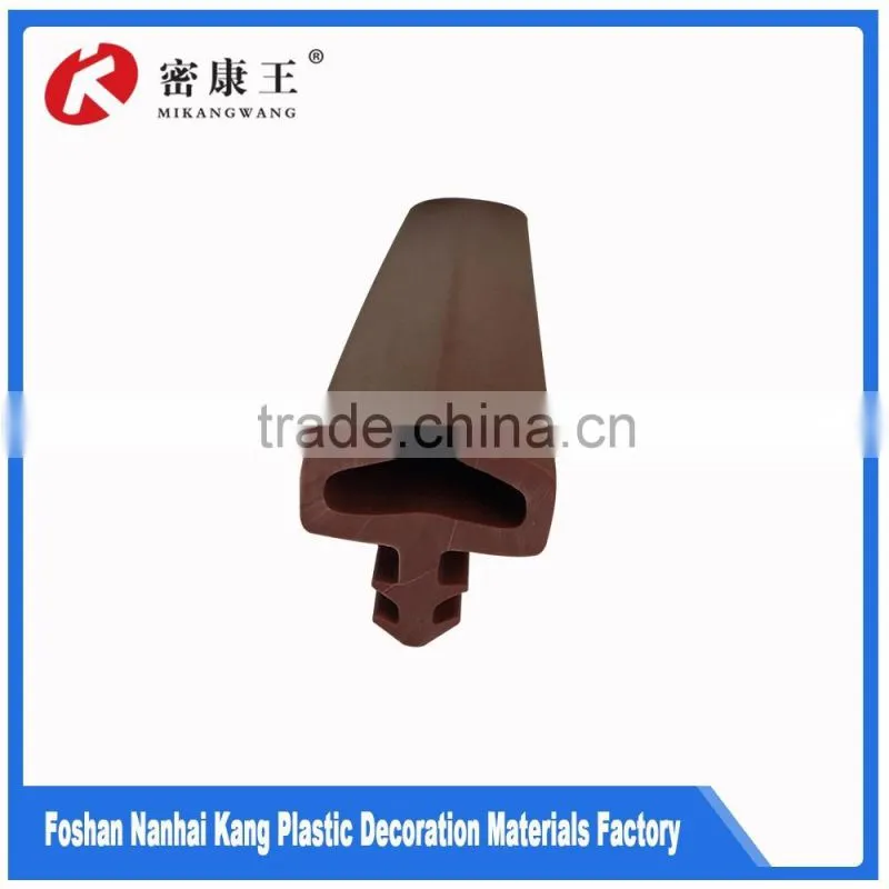 Soft sealing strip for door use