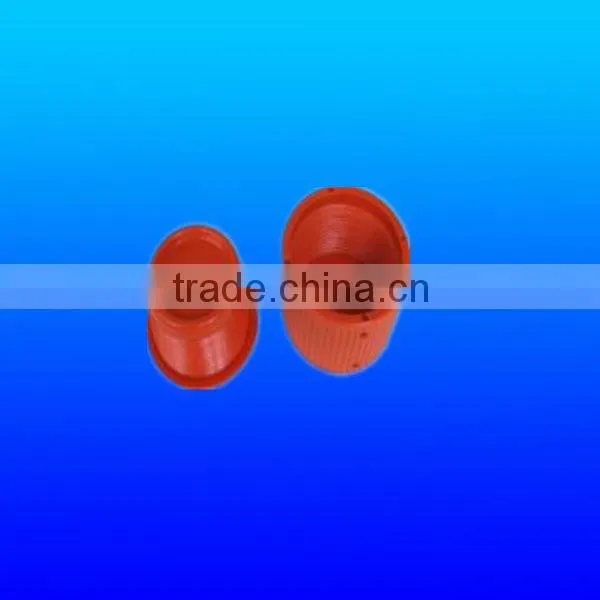 Plastic oil drill pipe cap