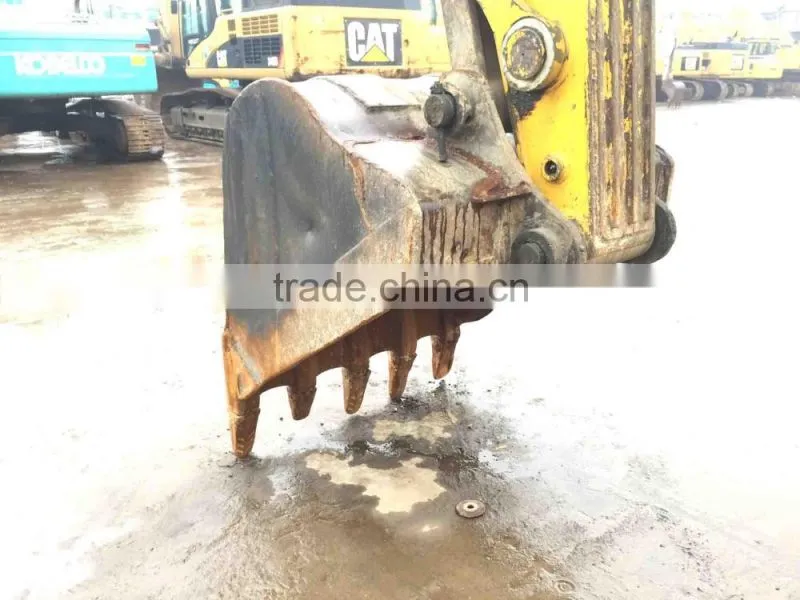 Price new komatsu pc220-6 excavator, also pc200-7,pc200-8,pc220-7,pc220-8