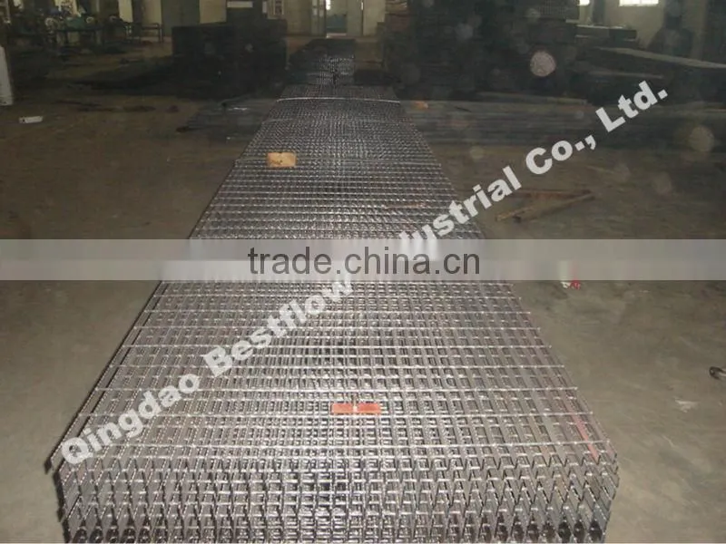 Galvanized steel grating