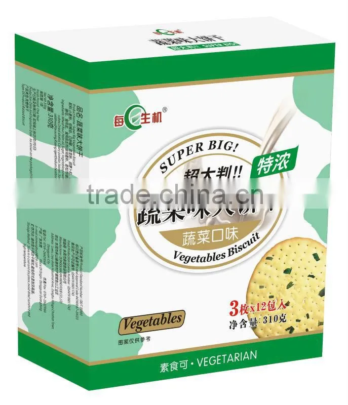 Super Big Biscuit Cracker With Fresh Sping Onion