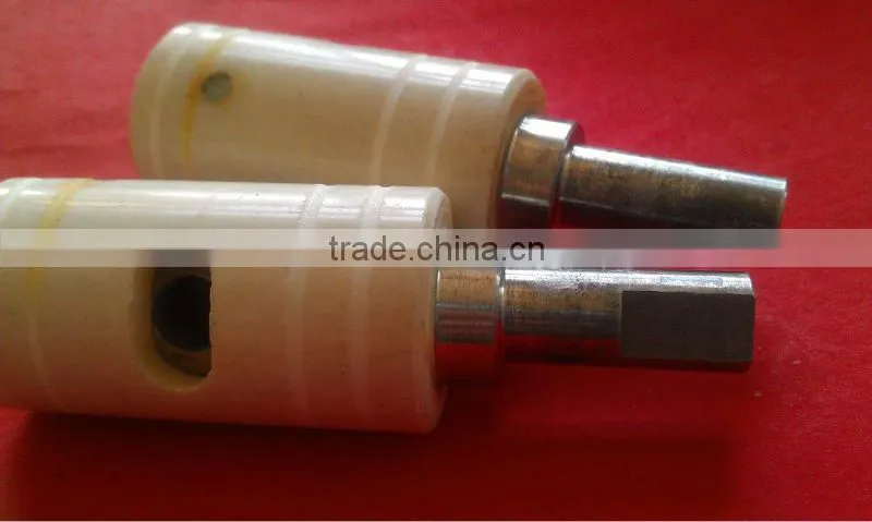 spraying spinner ceramic column plug
