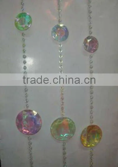 Plastic bead curtain