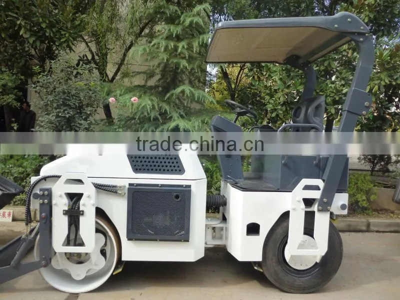 Small working mass tire combined vibratory roller QLNC3PB widely used in diffrent environment in low price for sale