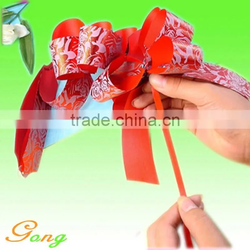 Pom Pom Pull Bow
