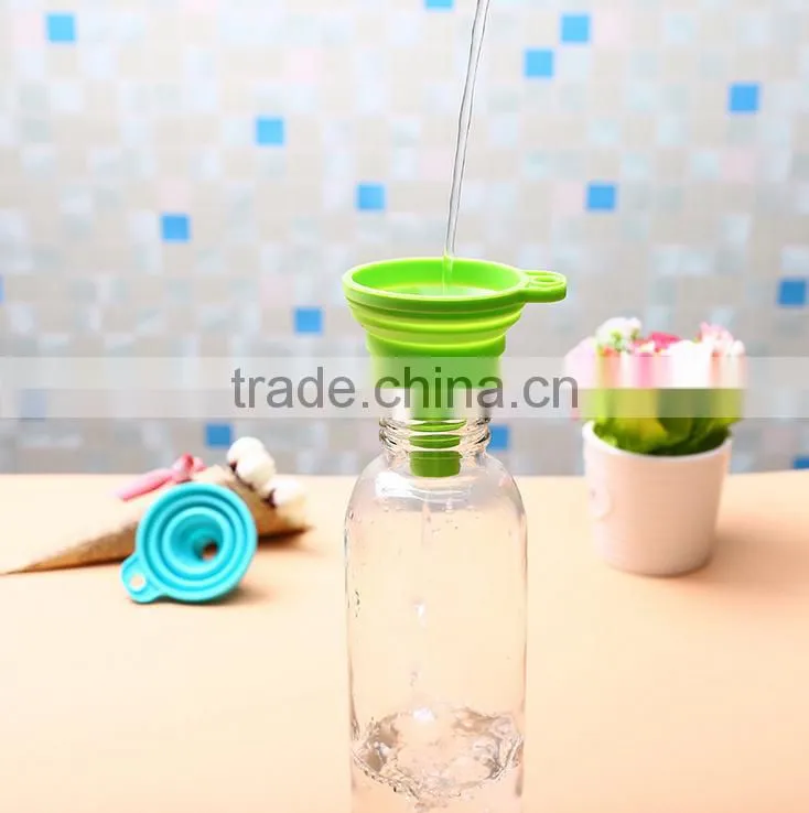 hot selling Colorful Silicone Foldable Funnel rubber foldable funnel