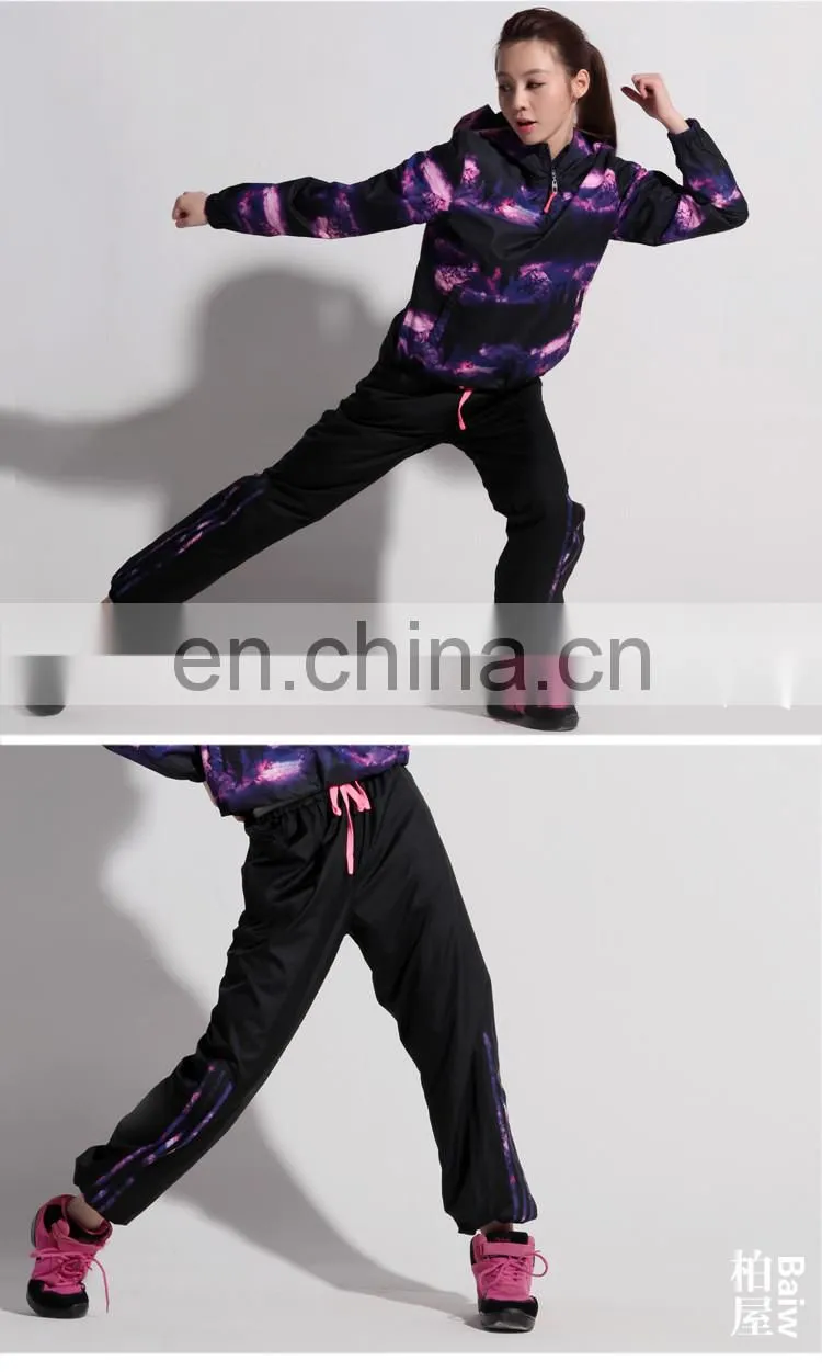 116162002 Jogging Pants outdoor sauna