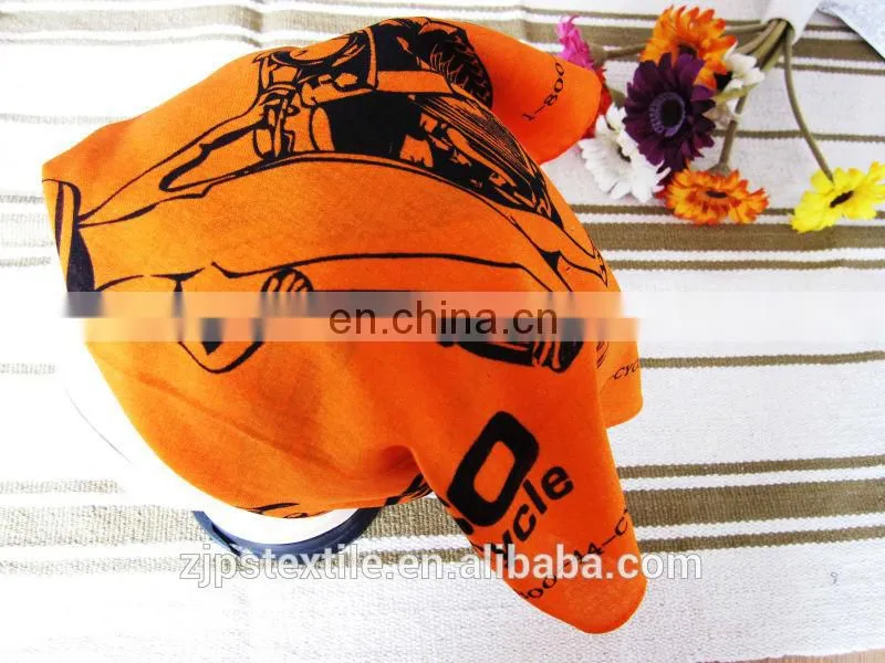 2014 hot sell 100% cotton black color with white pirate pattern logo triangle bandana,pet bandana