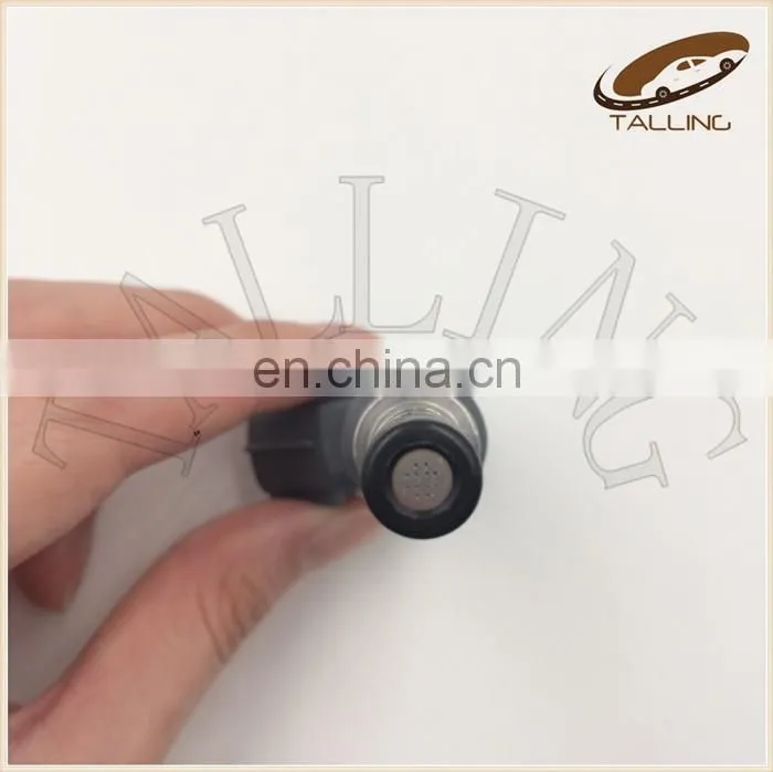 High Quality Fuel Injector Nozzle For Toyota 4Runner Tacoma Crown Hilux Fortuner Fuel Injector OEM 23250-75100 2325075100