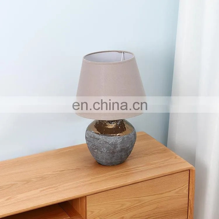 Western vintage style interior desk light ceramic bedroom table lamp for hotel