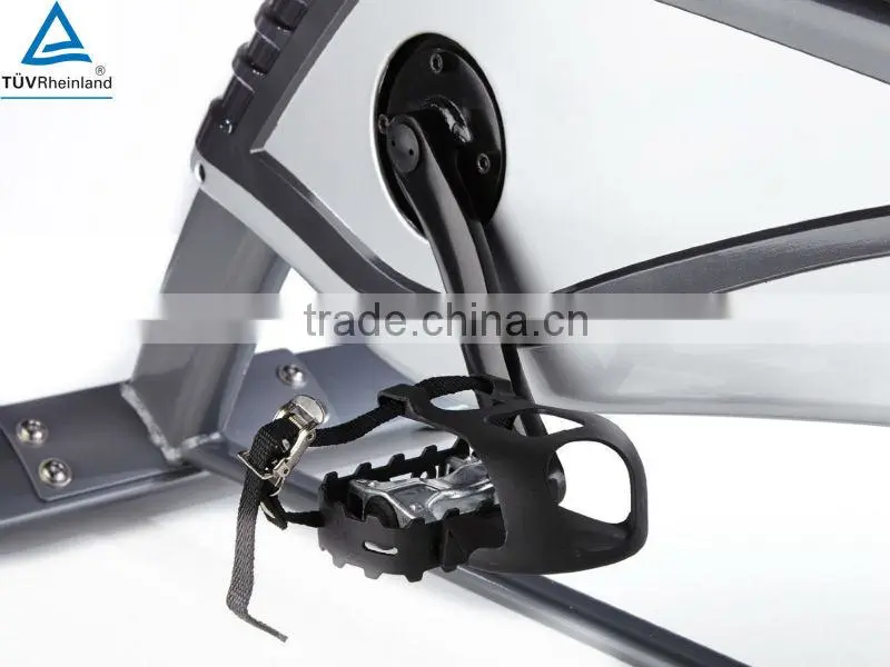Professional Spin Bike SB468 Indoor Cycle Exercise Bike with 22 kg Flywheel Hand Pulse and Big Computer