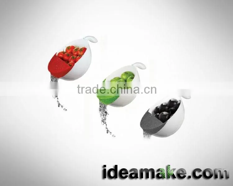 Plastic Kitchen Rack of smart design great for eggs and fruits
