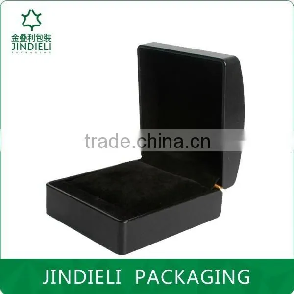 beauty arc classical black leather jewelry box packaging