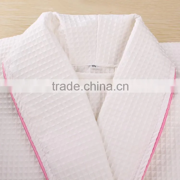 China wholesale white 100% cotton bathrobes waffles hotel with clolor edge