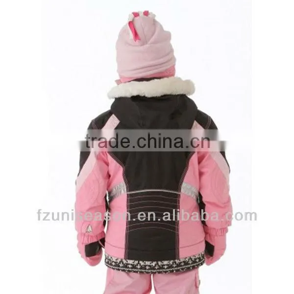 Kids Ski Clothing Jacket in Black