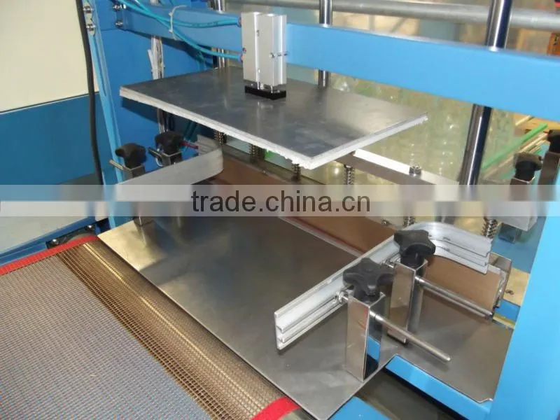 Semi-auto Shrink Wrapping Packing Machine/ bottle film shrink packing machine/ semi-auto shrink wrapping machine