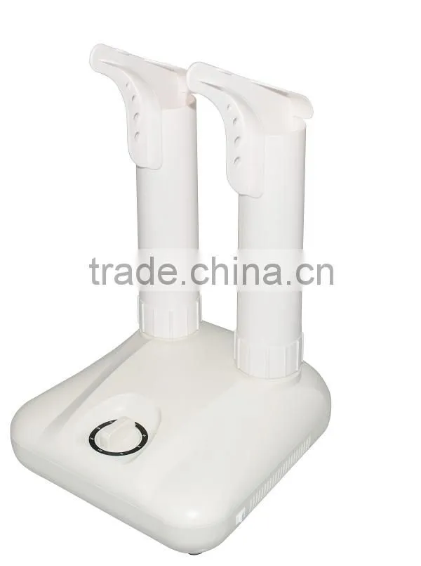Fast heating and drying boot dryer with bacteria killing and odor removing function