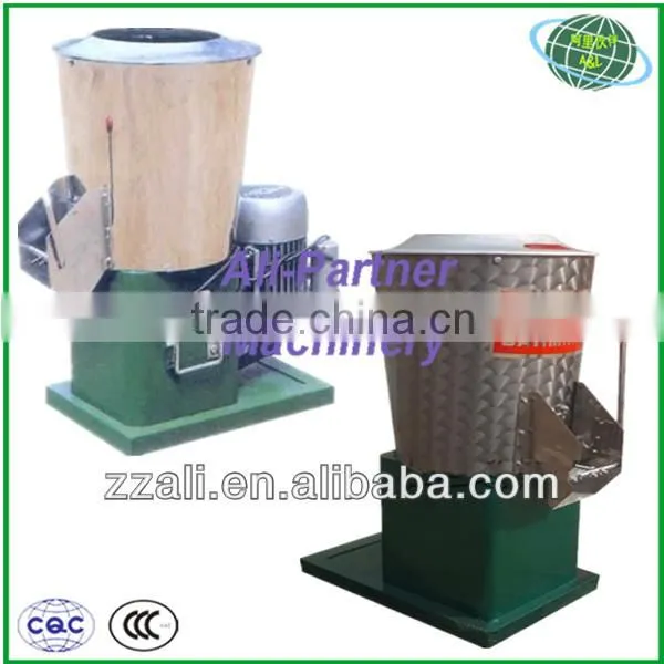 Automatic vertical dough kneading machine