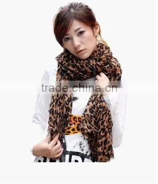 Fashion Leopard Shawl for Women