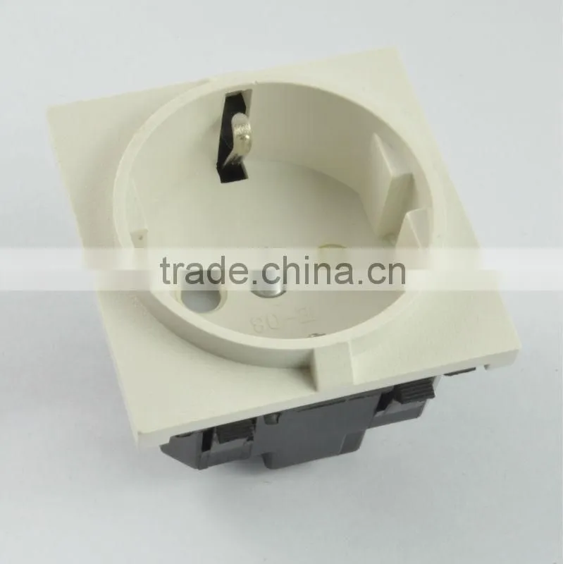 2 round pin schuko plug connector socket outlet socket