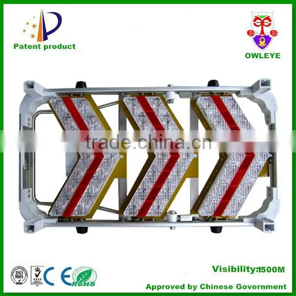 flashing road safety portable solar arrow guide board