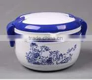 Portable single round lunch box with lock