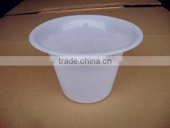 spittoons, plastic spitton, spittoon buckets, spittoons