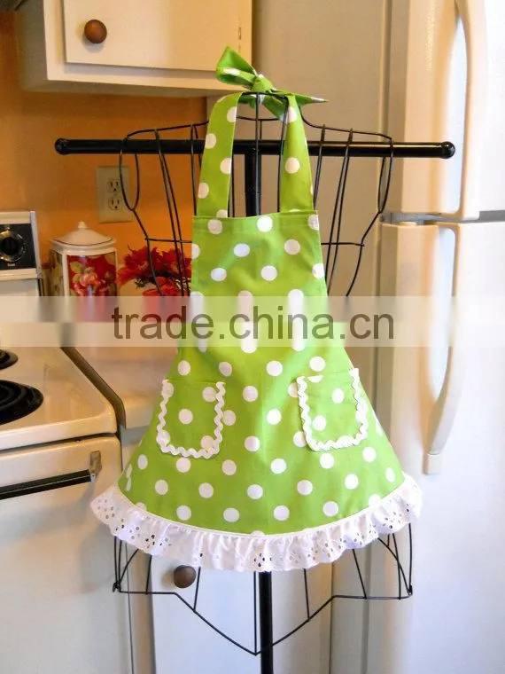 100% Cotton Baby Clothes Factory Direct Wholesale Baby Girls Polka Dot Aprons Lovely Bib for Kids