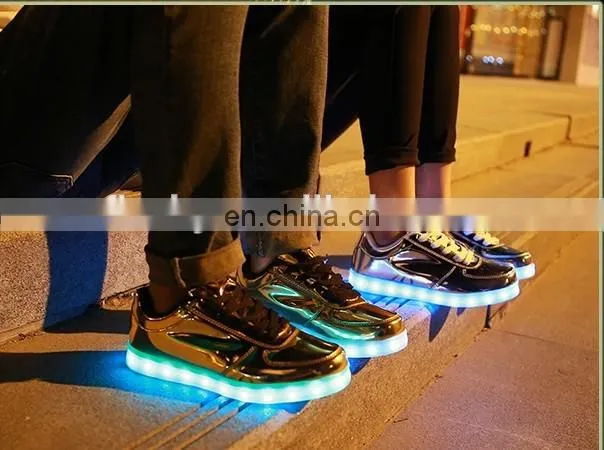 Wholesale stock men shoes outdoor glowing women LED causal shoes unisex 2015