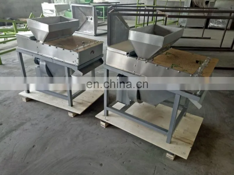 300kg/h dry type peanut peeler groundnut peeling machine on sale