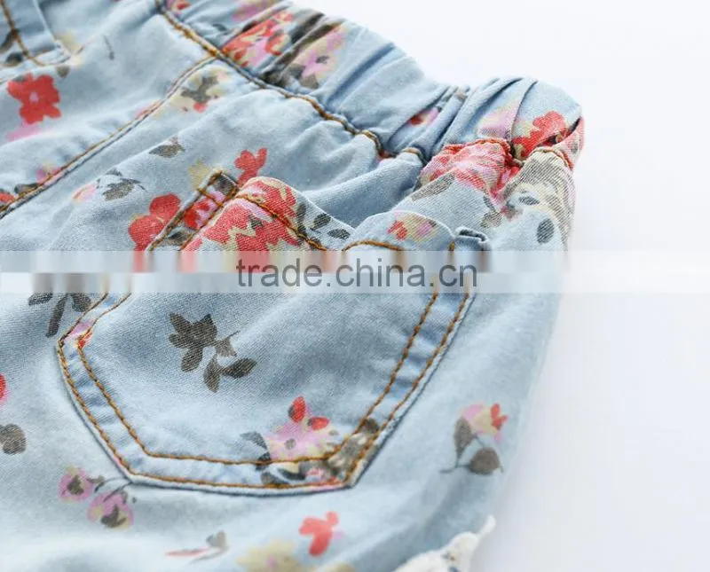 Wholesale Fashion Korean Denim Shorts 2016 New Summer Girl Short Jeans Lovely Little Girl Rose Printed Jeans