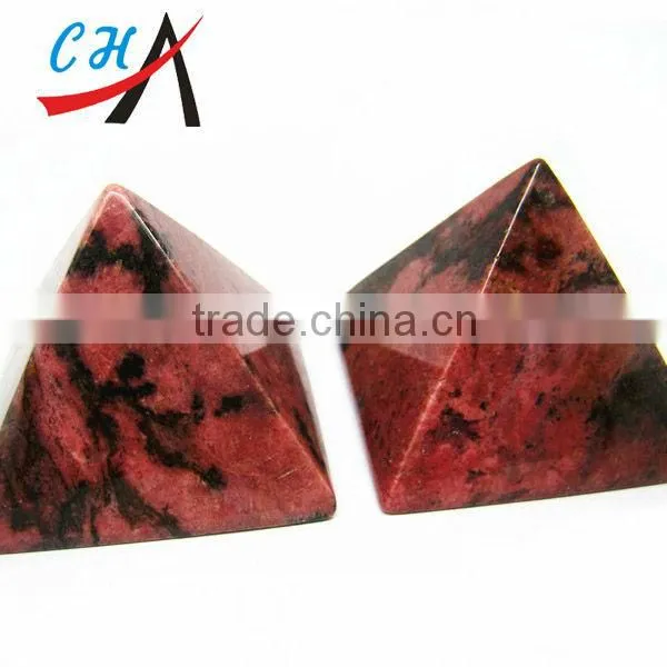 green aventurine gemstone jade pyramid for wholesale