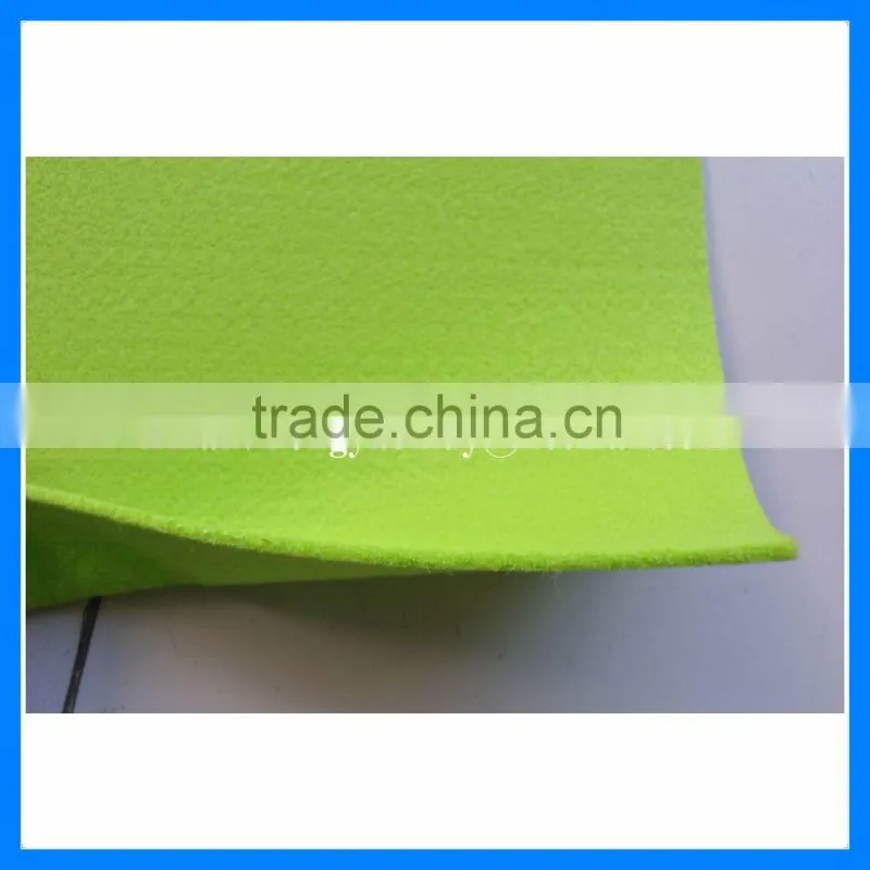Needle punched nonwoven fabric green viscose shammy cloth