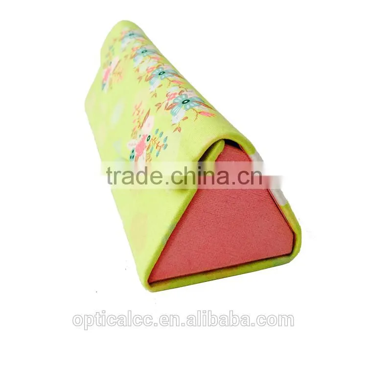 Personalized microfiber handmade triangle folding sun glasses case