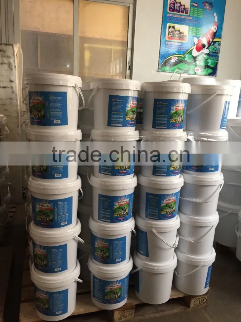 Pellets fish food for Cichlid in bucket with great quality