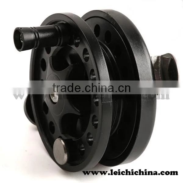 Low price wholesale soft touch knob ice fishing reel