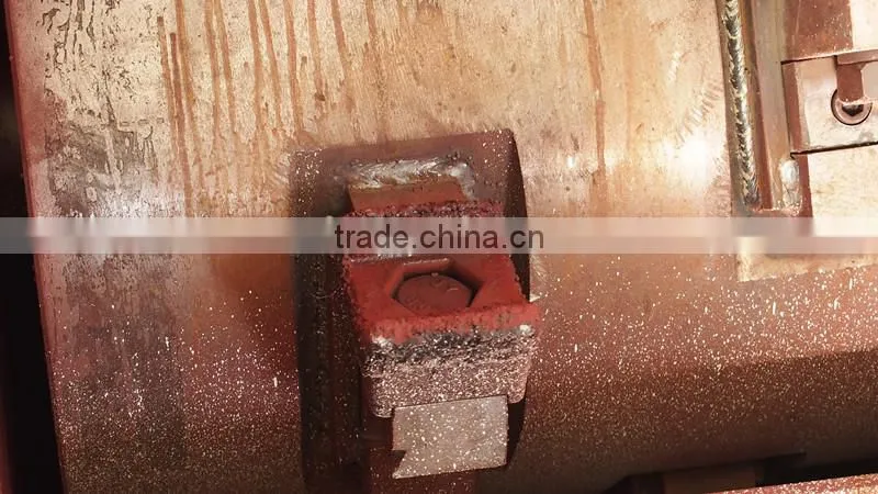 large tree roots shredder/stump crusher/wood smashing machine