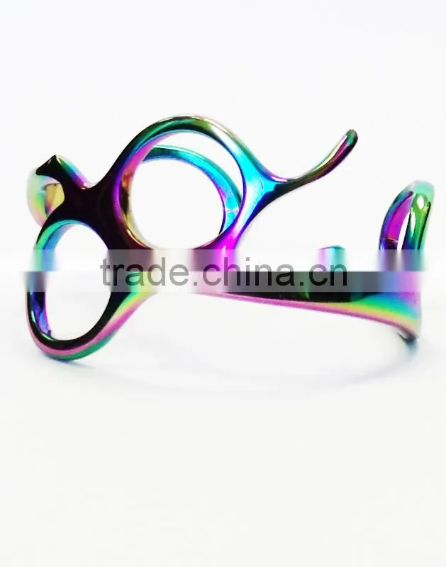 STAINLESS STEEL SCISSOR BRACELET
