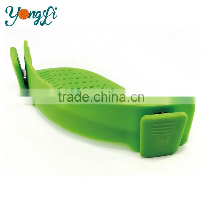 Universal Size Fit Most Pans Clip-on Green Silicone Pasta Strainer