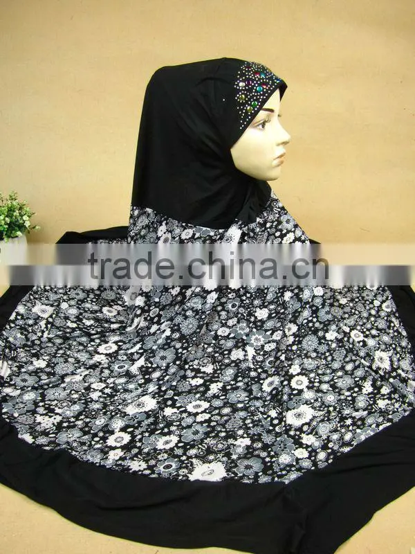 A526 Printed 1.1*1.2m BIG HIJAB