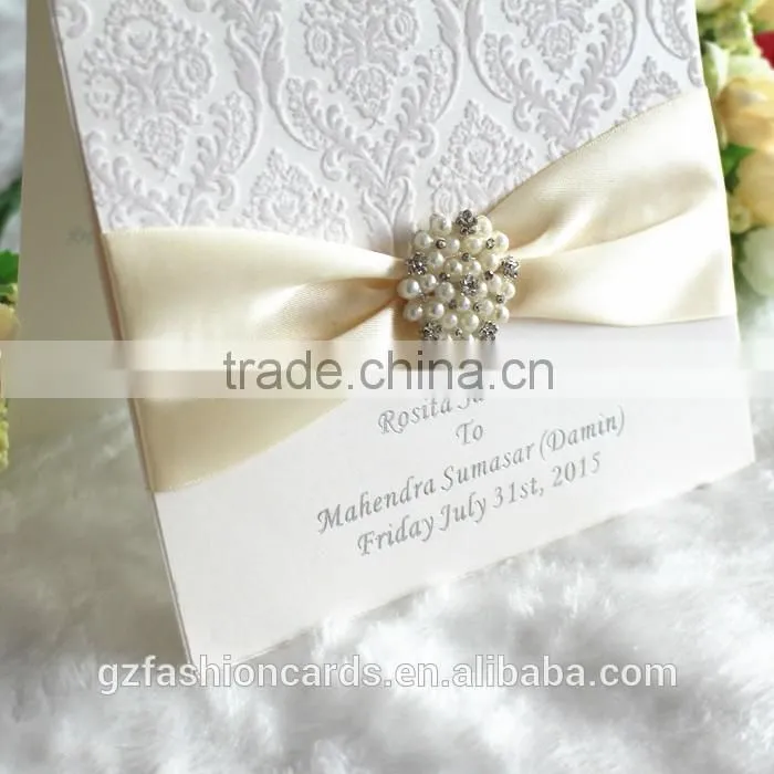 Luxury Jeweled Customized Flocking Fabric Wedding Invitation Card
