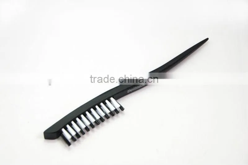 wood teasing brush